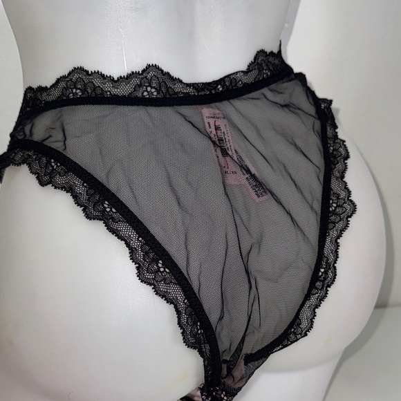 Victoria's Secret Black and Pink Lace Bra Set38G push up & L Brazilian NWT - Picture 13 of 13